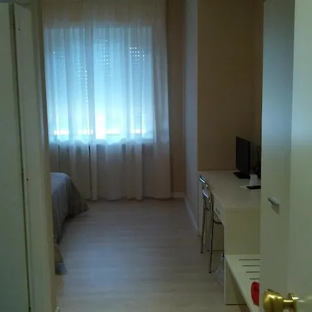 Viale 3*